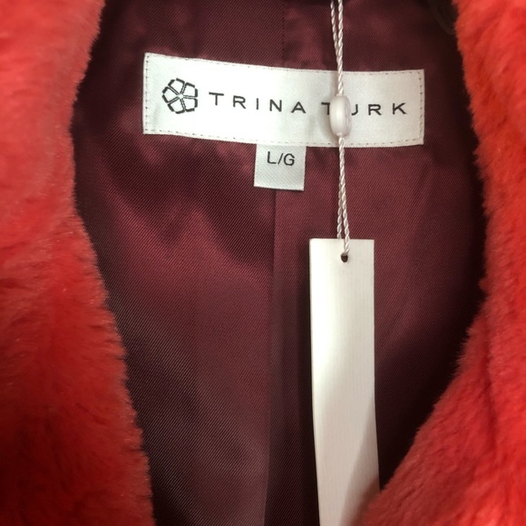 Trina Turk Blanche Two-Tone Faux Fur Coat - Picture 5 of 5